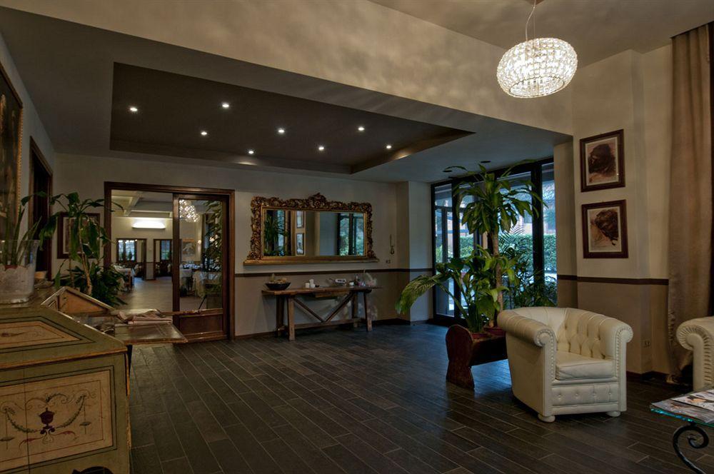 Albergo Ristorante Sant'Eustorgio Arcore Bagian luar foto