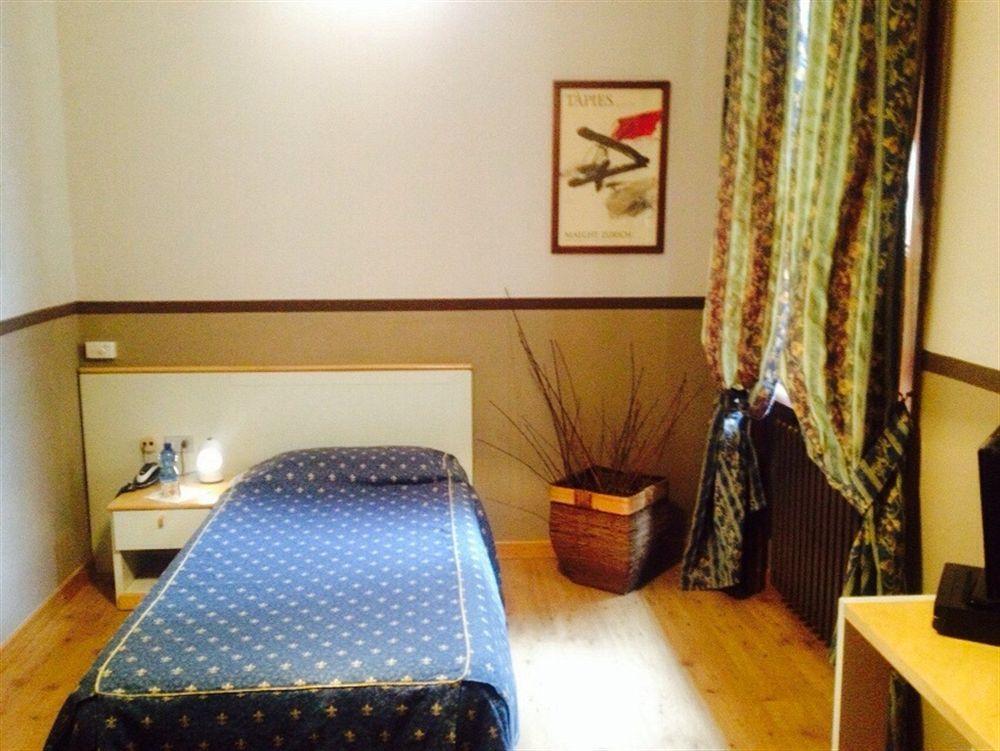 Albergo Ristorante Sant'Eustorgio Arcore Bagian luar foto